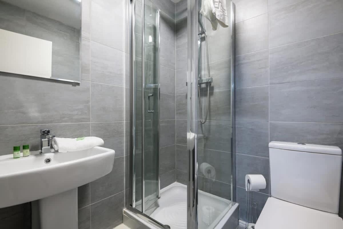 Fabulous Quayside Apartment With Free Parking ลิเวอร์พูล ภายนอก รูปภาพ