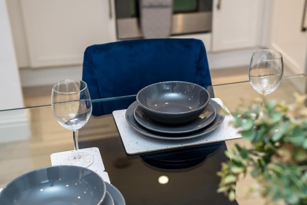 Fabulous Quayside Apartment With Free Parking ลิเวอร์พูล ภายนอก รูปภาพ