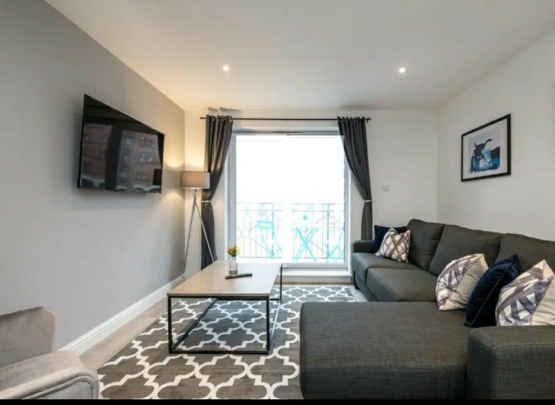 Fabulous Quayside Apartment With Free Parking ลิเวอร์พูล ภายนอก รูปภาพ